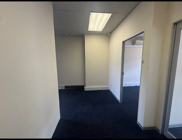 42M² OFFICE FOR SALE IN UMHLANGA CENTRAL
